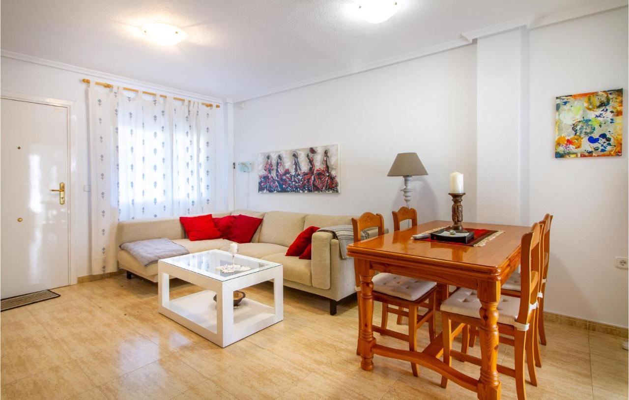 4 Bedroom Cozy Home In Pilar De La Horadada Extérieur photo